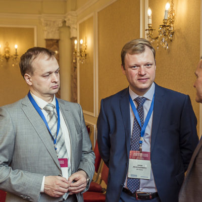 2021 年壓縮機技術會議：來自 Gazprom PJSC 和 Ariel Corporation 623 和 335 部門的與會者